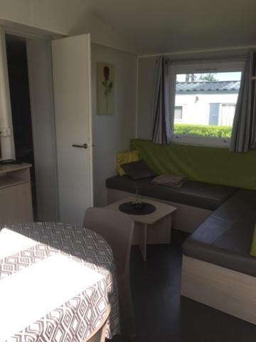 Mobile-Home 100M Plage Utah Mme Surget Sainte-Marie-du-Mont  Exterior photo
